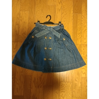 ブルーレーベルクレストブリッジ(BLUE LABEL CRESTBRIDGE)のブルーレーベルスカート（美品）(ひざ丈スカート)