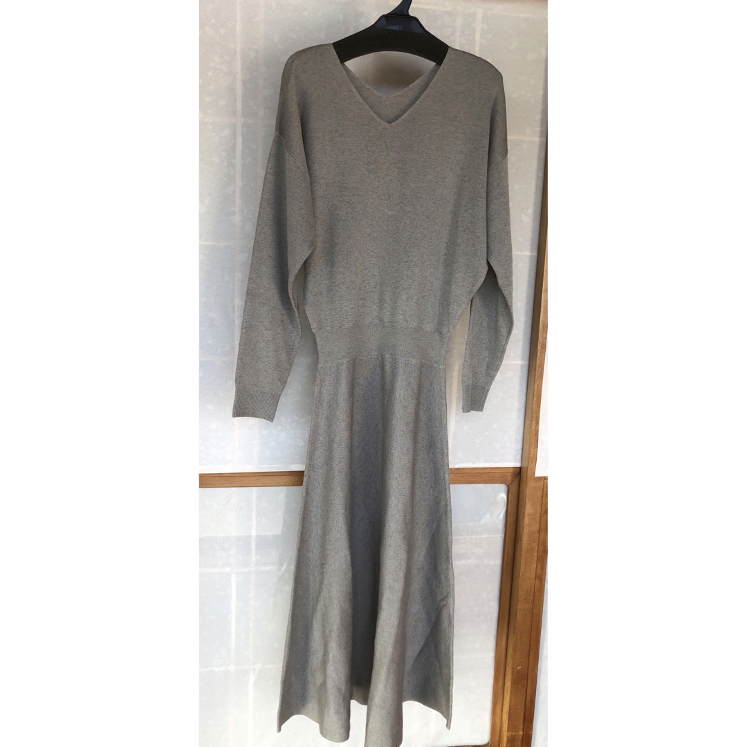 ヤマダヤ　ロングワンピース　グレー系