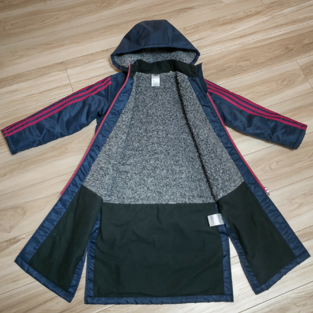 adidas(アディダス)のadidas 女の子 アウター 120cm キッズ/ベビー/マタニティのキッズ服女の子用(90cm~)(コート)の商品写真