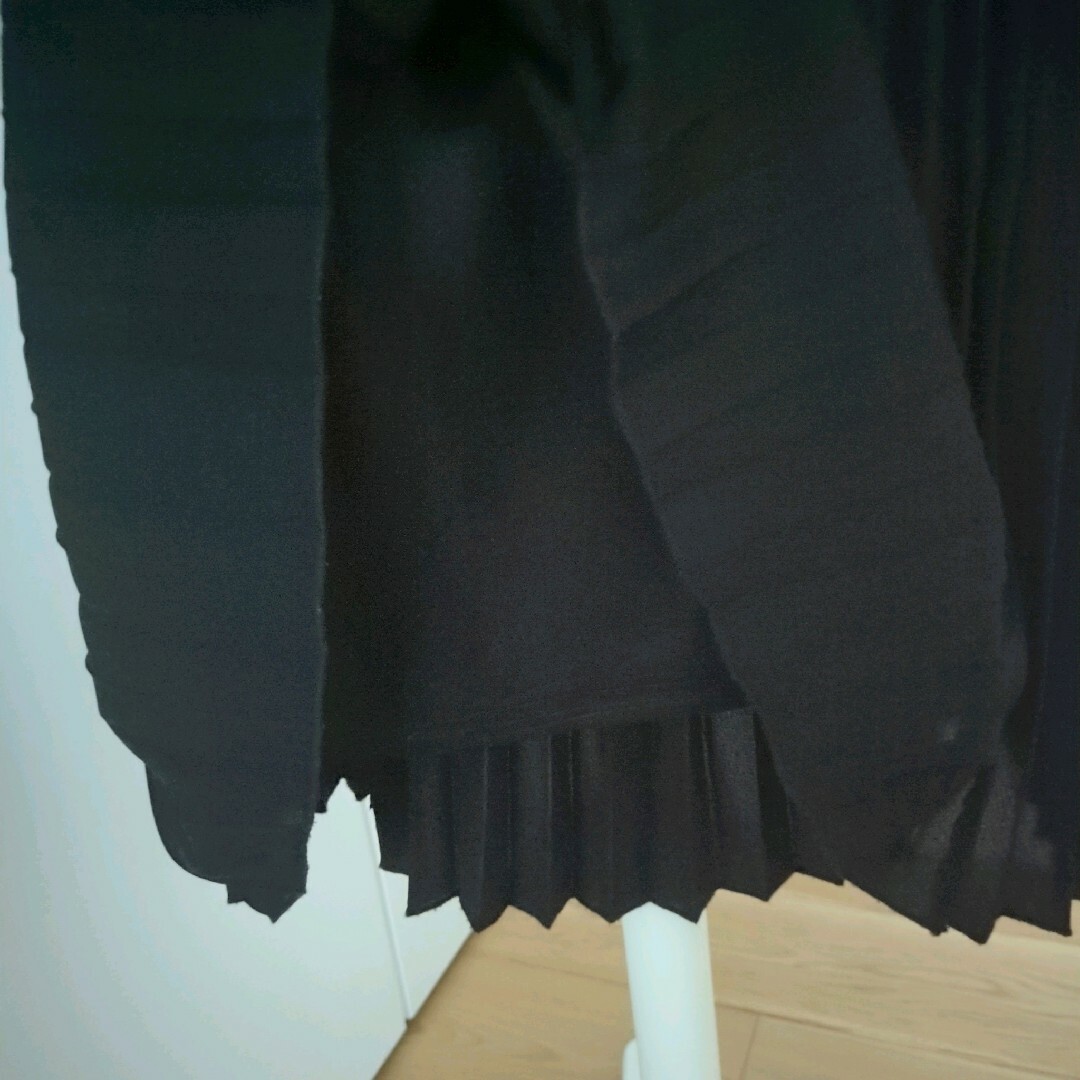 Re:EDIT(リエディ)のRe:EDIT リエディ 黒 ブラック プリーツスカート レディースのスカート(ロングスカート)の商品写真