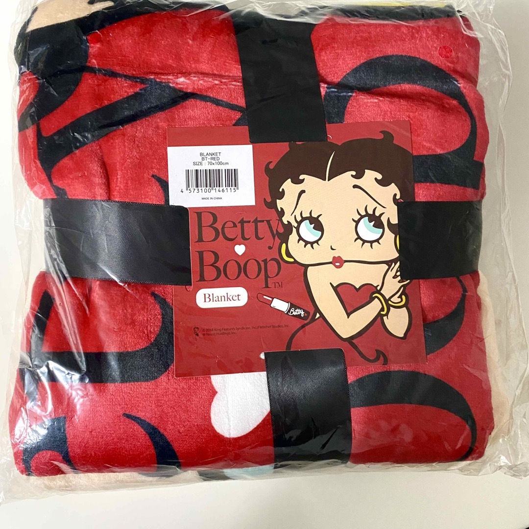 betty boop ベティちゃんのふかふか♡ブランケット ひざ掛け毛布❤️ インテリア/住まい/日用品の寝具(毛布)の商品写真