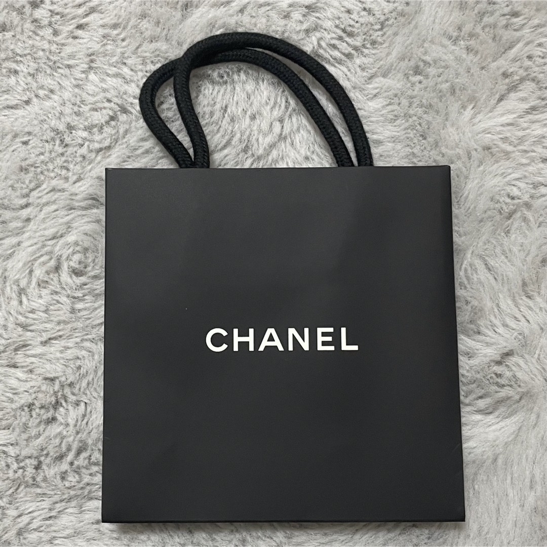 CHANEL(シャネル)のCHANEL シャネル　ショップ袋  ショッパー バッグ レディースのバッグ(ショップ袋)の商品写真