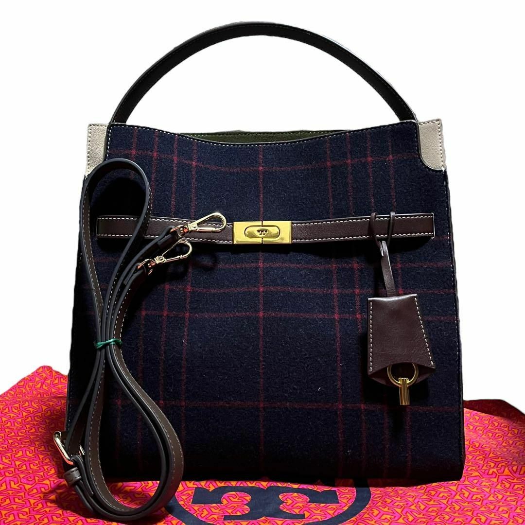 Tory Burch(トリーバーチ)の【未使用】トリーバーチ リー ラジウィル 2wayバッグ チェック スエード レディースのバッグ(ショルダーバッグ)の商品写真