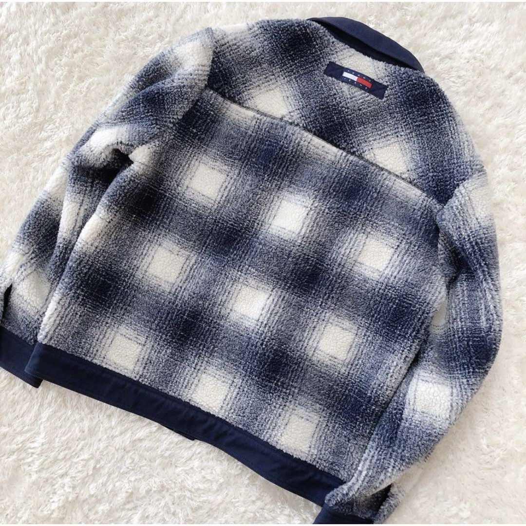 TOMMY JEANS(トミージーンズ)のTOMMY JEANS シアーチェックトラッカージャケット メンズのジャケット/アウター(その他)の商品写真