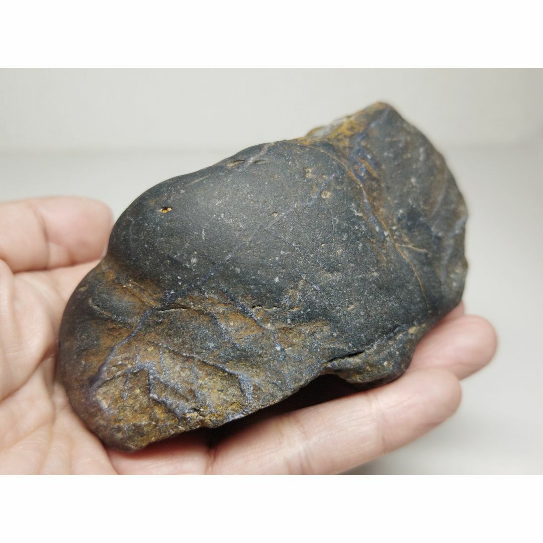 サファイア 591g コランダム 鉱物 原石 自然石 鑑賞石 誕生石 水石 翡翠