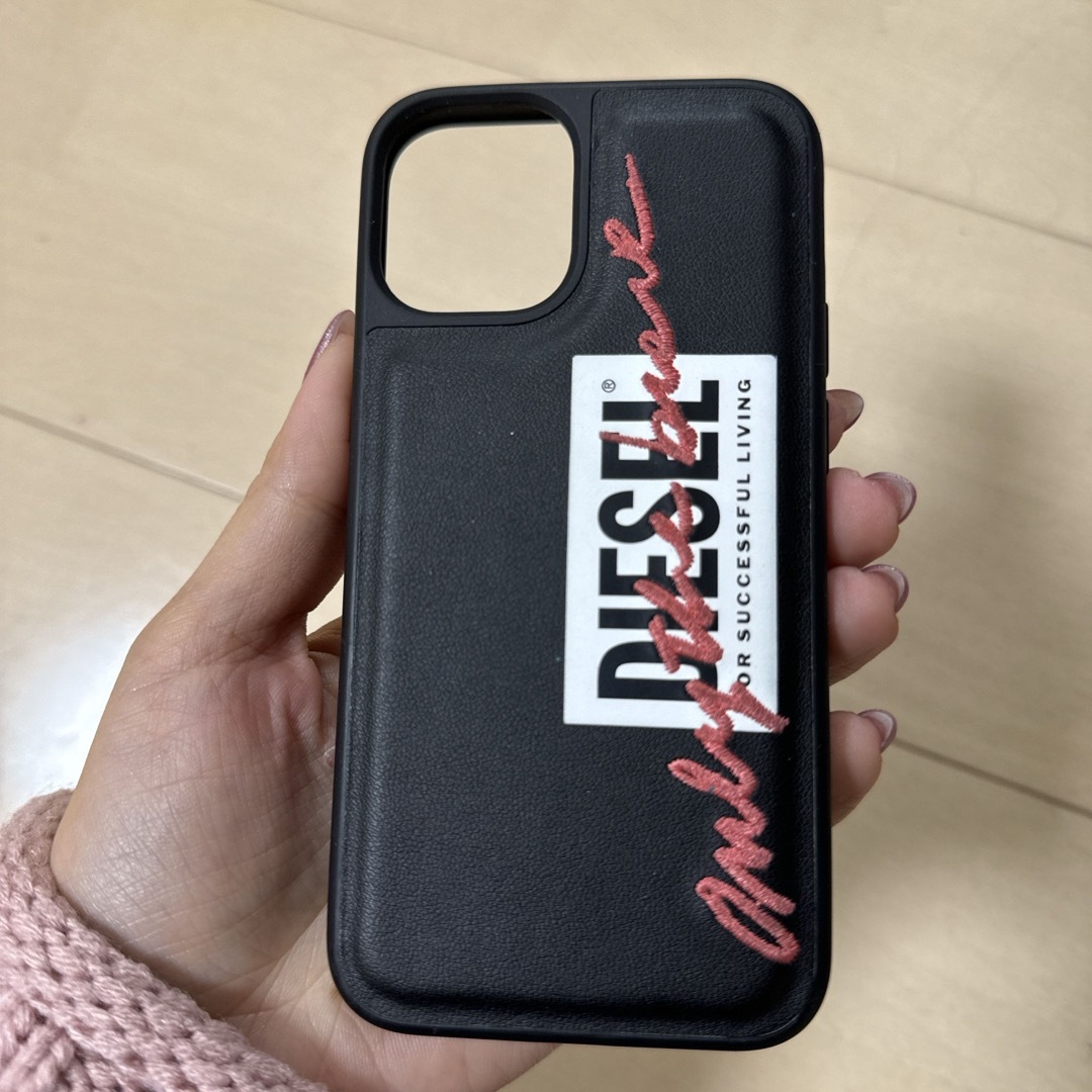 DIESEL(ディーゼル)のディーゼルiPhoneケース スマホ/家電/カメラのスマホアクセサリー(iPhoneケース)の商品写真