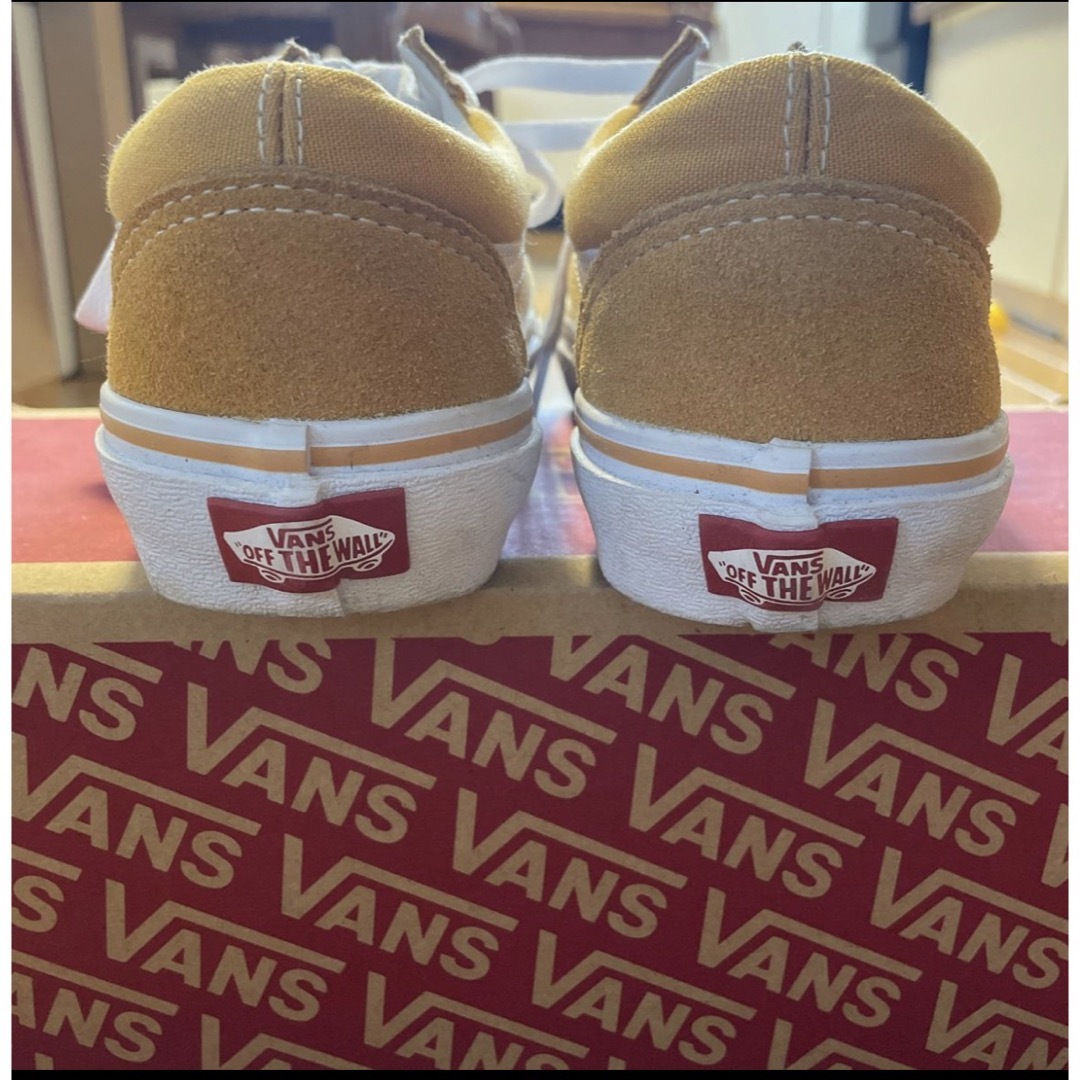 VANS(ヴァンズ)の【VANS】美品　スニーカー 23.5  レディースの靴/シューズ(スニーカー)の商品写真