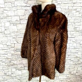 ムーンバット(MOONBAT)の高級 Moonbat Fur リアルファーコート 毛皮ジャケット ブラウン 11(毛皮/ファーコート)