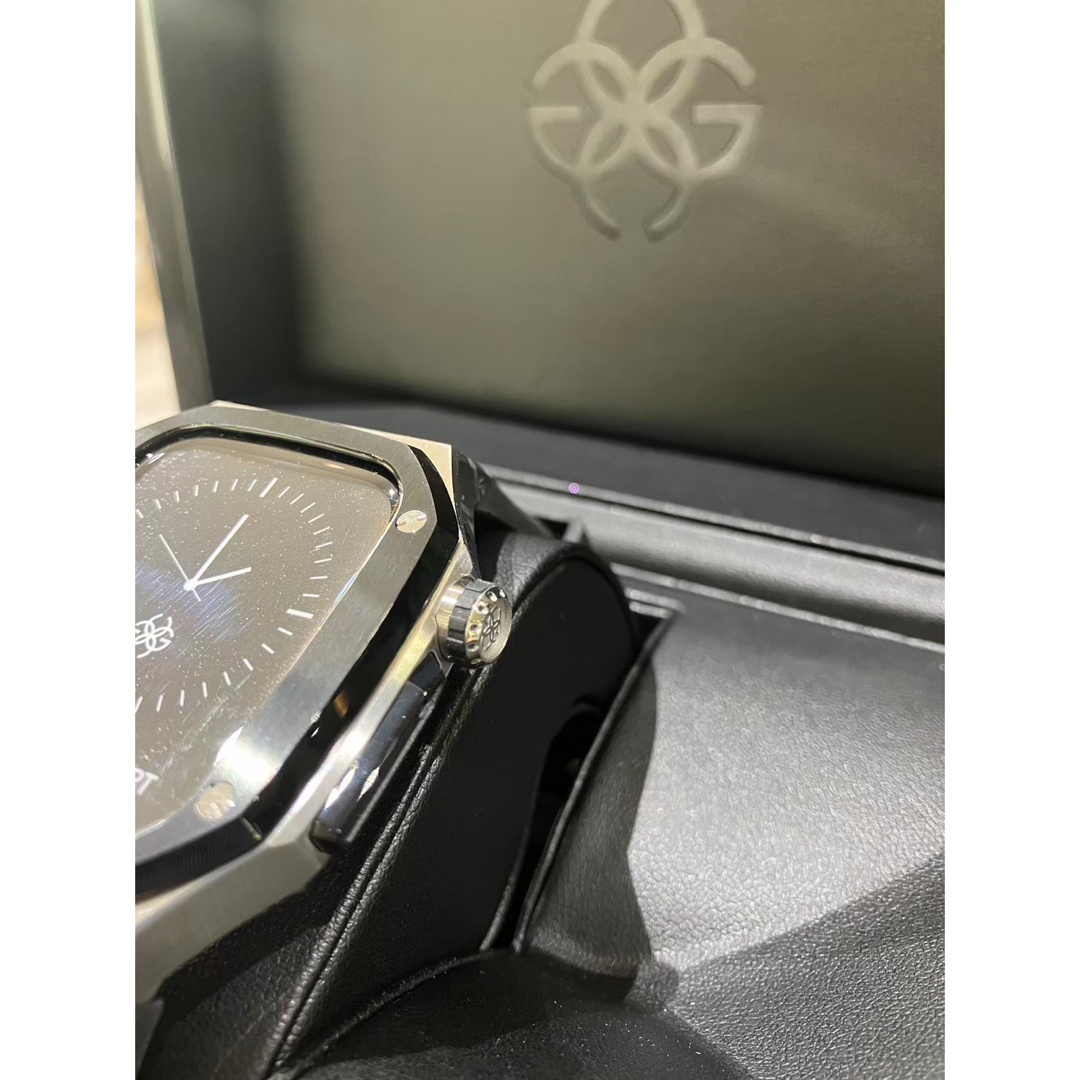 Sean様専用【新品未使用】ゴールデンコンセプト アップルウォッチケース  メンズの時計(腕時計(デジタル))の商品写真