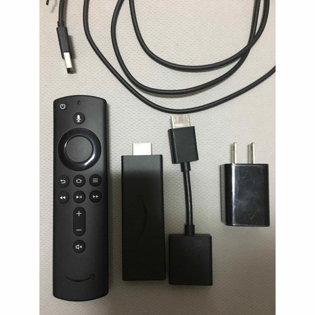 Amazon(アマゾン)のAmazon｜アマゾン Fire TV Stick - Alexa対応音声認識リ スマホ/家電/カメラのスマートフォン/携帯電話(その他)の商品写真