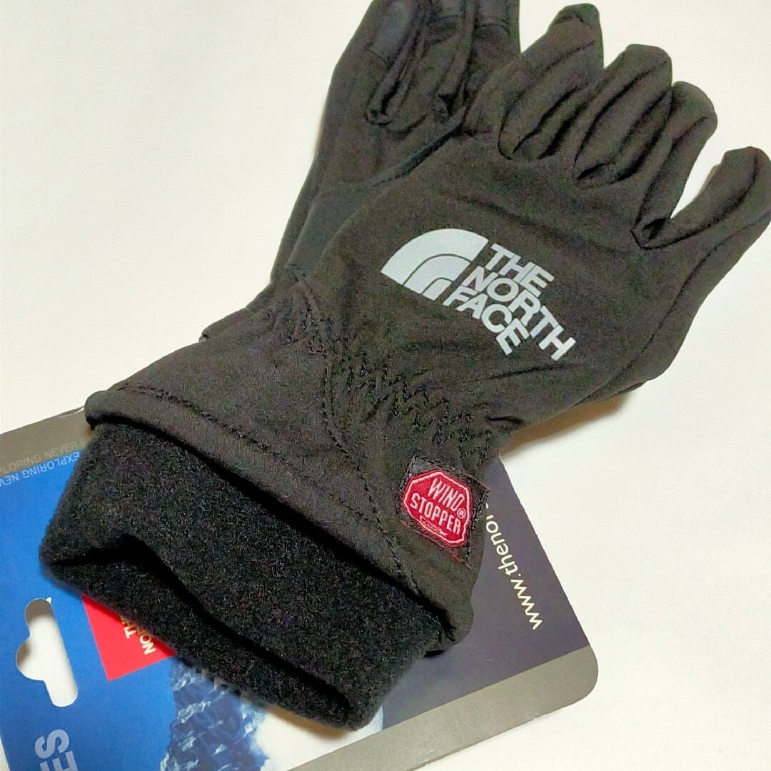 THE NORTH FACE(ザノースフェイス)のTHE NORTH FACE  WIND STOPPER夜行反射防寒グローブ スポーツ/アウトドアのアウトドア(登山用品)の商品写真