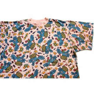 90s 南アフリカ製 DINOSAURS&ROSES ニワトリ たまご 総柄 コットンTシャツ ピンク★オールド ビンテージ チキン エッグ オーバーサイズ(Tシャツ/カットソー(半袖/袖なし))