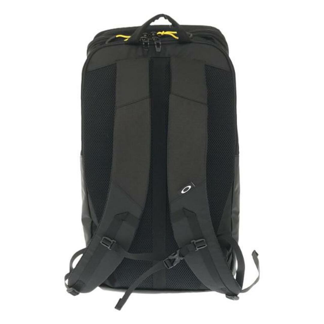 Oakley(オークリー)の【美品】  OAKLEY / オークリー | Essential Box Pack M 4.0 エッセンシャル ボックスパック スケートボードリュック | ブラック | メンズ メンズのバッグ(バッグパック/リュック)の商品写真