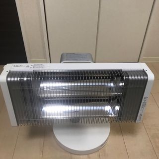 ダイキン　遠赤外線ヒーター　セラムヒート(電気ヒーター)