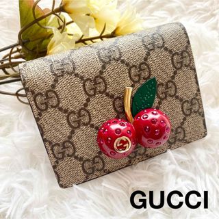 Gucci - 【中古】Gucci グッチ GGスプリーム ハートモチーフ付き