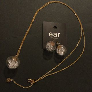 イアパピヨネ(ear PAPILLONNER)のear papilloner ビーズ ピアス ネックレス セット  クリア(ピアス)