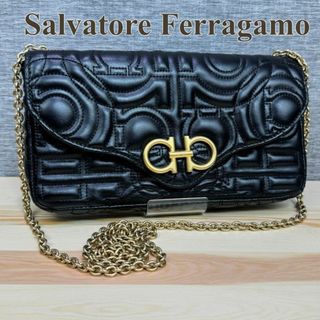 サルヴァトーレフェラガモ(Salvatore Ferragamo)のサルバトーレフェラガモ チェーンウォレット ガンチーニ キルティング ブラック(財布)