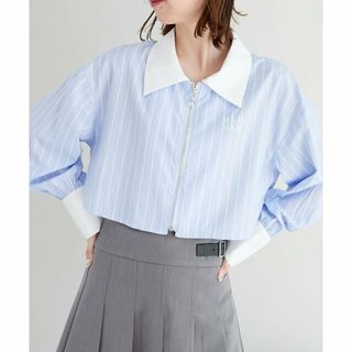 マジェスティックレゴン(MAJESTIC LEGON)の【ブルー柄】パピヨンジップショートシャツ(シャツ/ブラウス(長袖/七分))