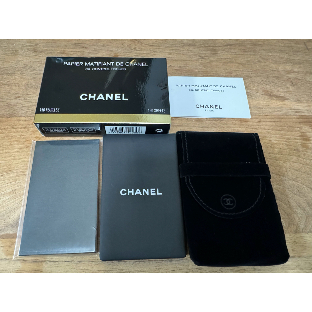 CHANEL(シャネル)のシャネル オイル コントロール ティッシュ コスメ/美容のメイク道具/ケアグッズ(あぶらとり紙)の商品写真