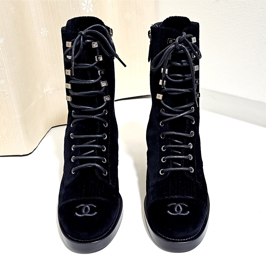 CHANEL - 【新品 未使用】 CHANEL シャネル ブーツ スエード CHANEL - 【新品 未使用】 CHANEL シャネル ブーツ スエード