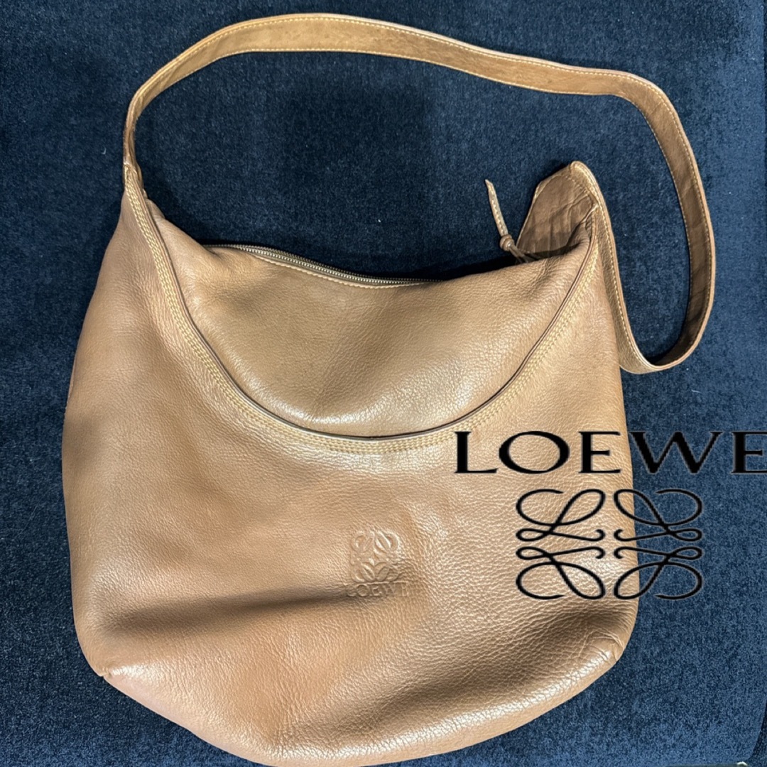 LOEWE(ロエベ)のLOEWE アナグラムレザー ショルダーバッグ レディースのバッグ(ショルダーバッグ)の商品写真