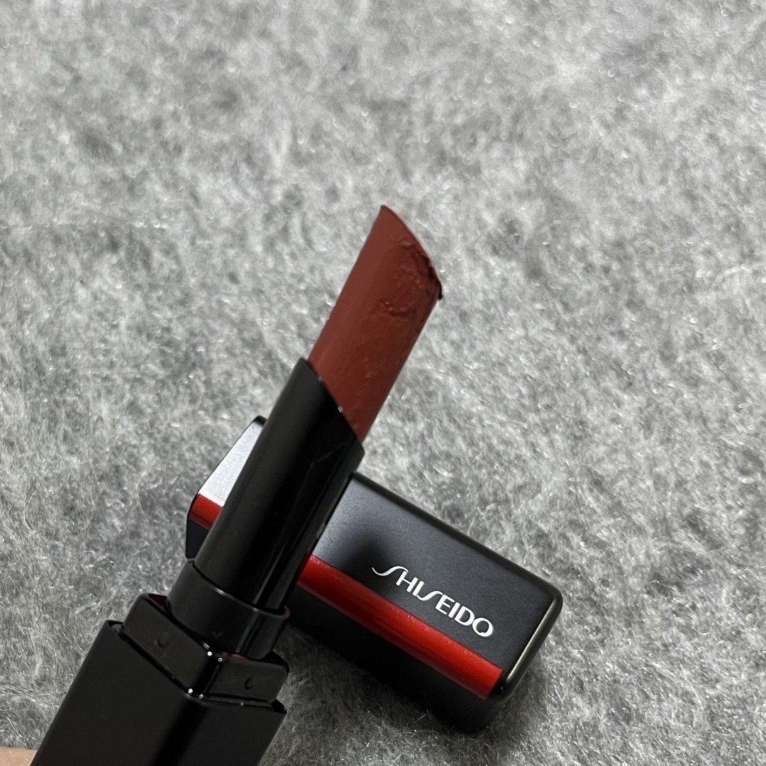 SHISEIDO (資生堂)(シセイドウ)のヴィジョナリージェルリップスティック Shizuka Red 223 コスメ/美容のベースメイク/化粧品(口紅)の商品写真