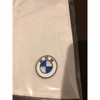 BMW - BMW ロゴ刺繍　タオルハンカチ　紙袋付