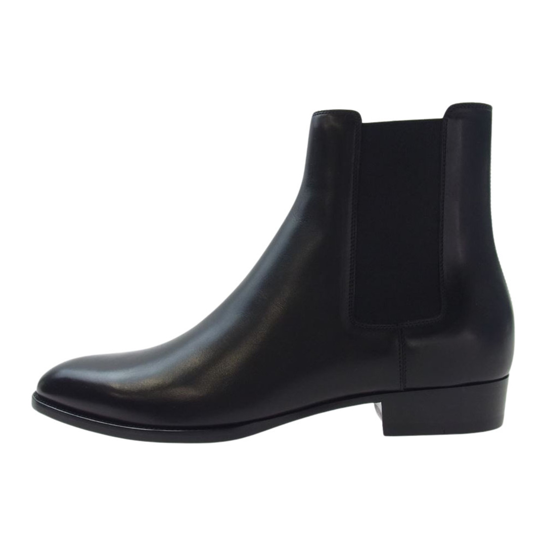 Saint Laurent(サンローラン)のSAINT LAURENT サンローラン ブーツ 592438 wyatt chelsea boots レザー サイドゴア チェルシー ブーツ  ブラック系 43【新古品】【未使用】【中古】 メンズの靴/シューズ(ブーツ)の商品写真