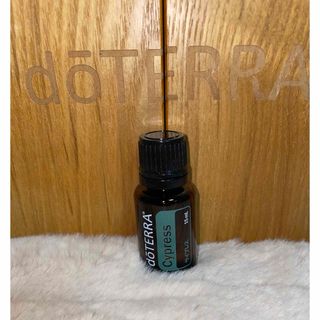 ドテラ(doTERRA)のdoTERRA ドテラ　正規品　サイプレス15 ml(エッセンシャルオイル（精油）)