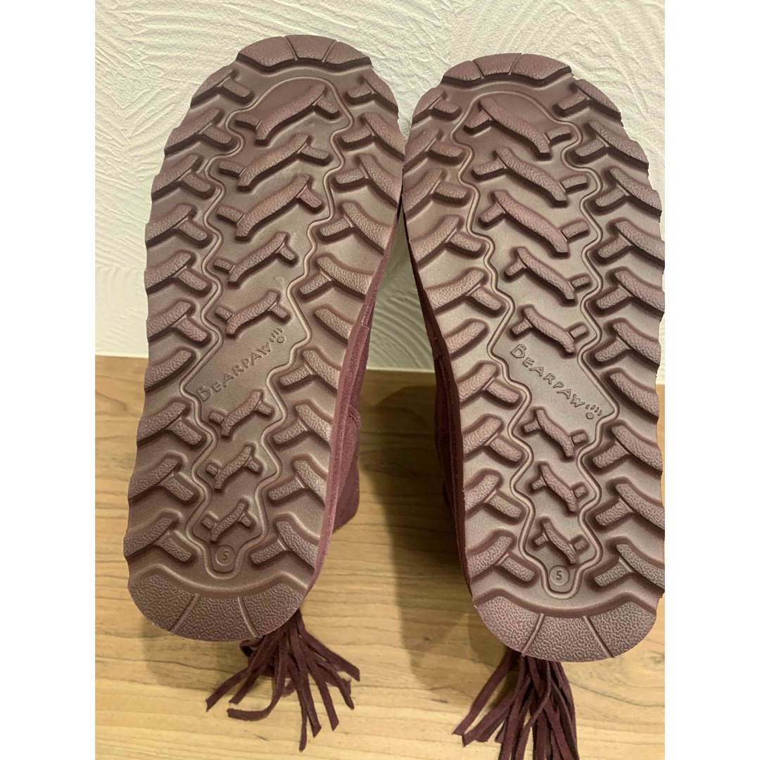 BEARPAW(ベアパウ)のBEARPAW ムートンブーツ　22.0  新品　美品 レディースの靴/シューズ(ブーツ)の商品写真