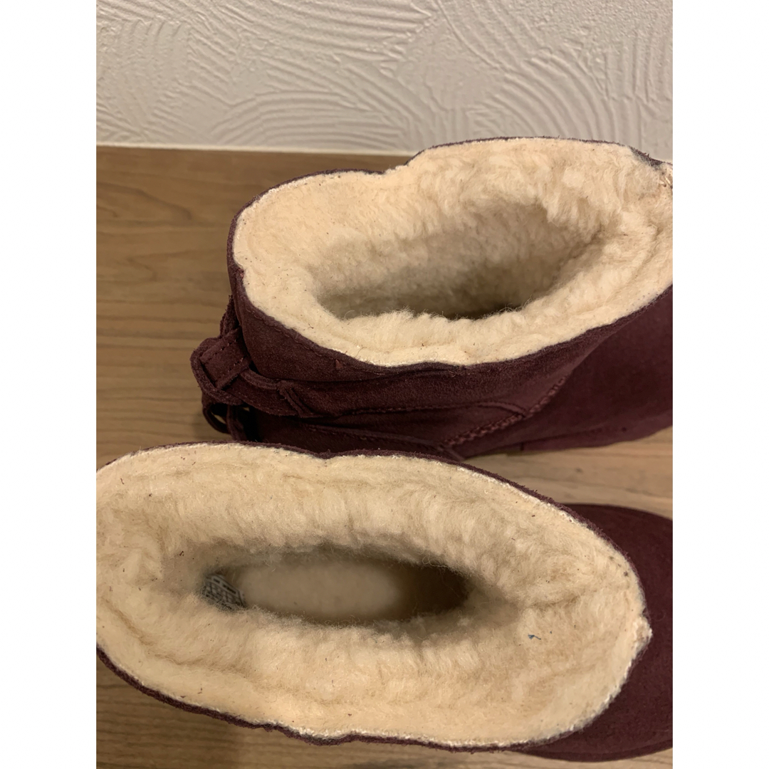 BEARPAW(ベアパウ)のBEARPAW ムートンブーツ　22.0  新品　美品 レディースの靴/シューズ(ブーツ)の商品写真