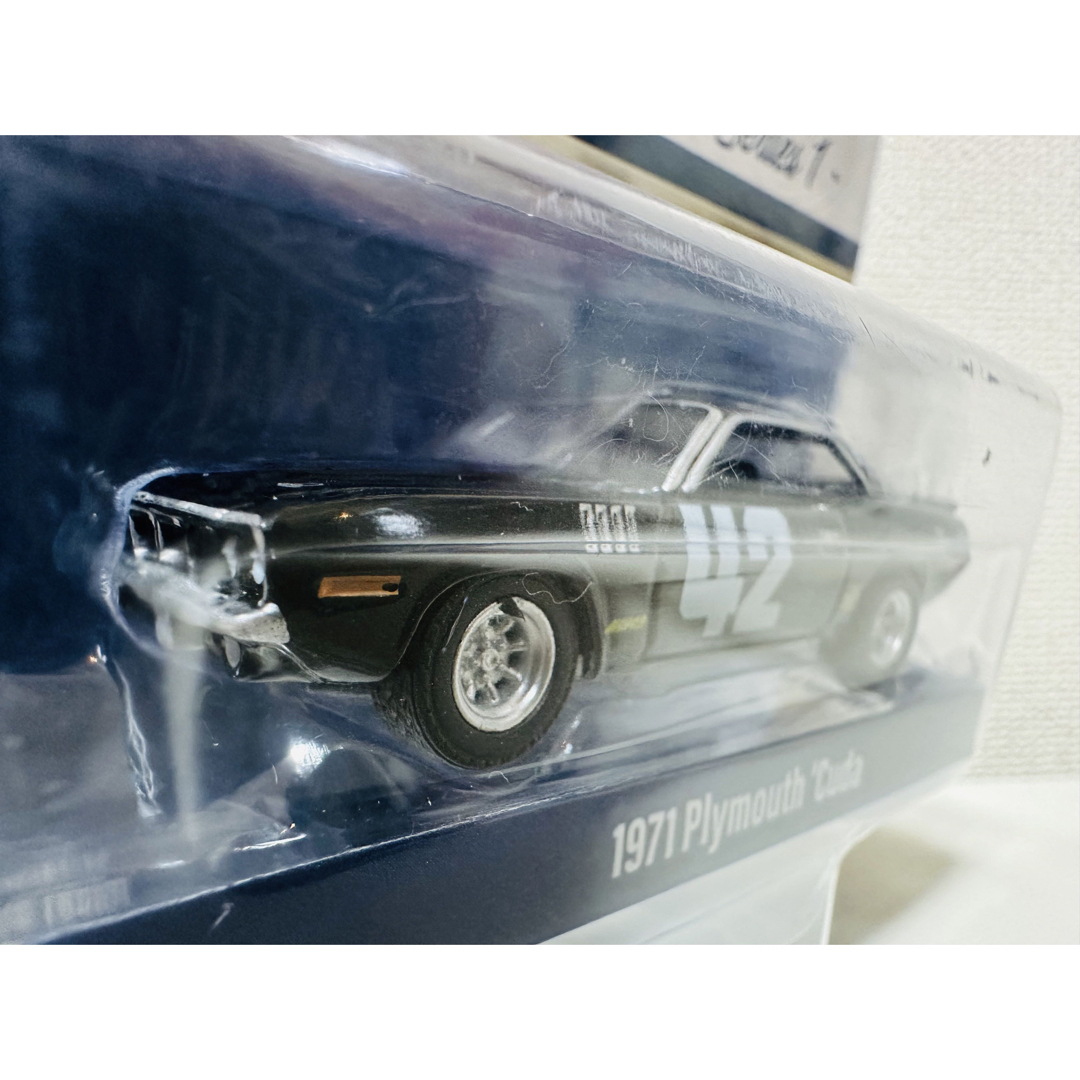Chrysler(クライスラー)のGLグリーンライト/'71 Plymouthプリムス Cudaクーダ 1/64 エンタメ/ホビーのおもちゃ/ぬいぐるみ(ミニカー)の商品写真