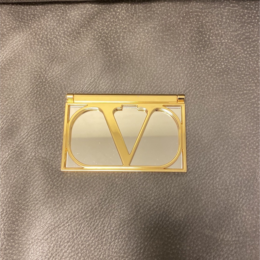 VALENTINO(ヴァレンティノ)のvalentino beauty ミラー レディースのファッション小物(ミラー)の商品写真