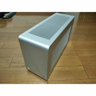 DANcase A4-SFX V4 PCケース(PCパーツ)