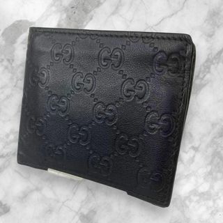 グッチ(Gucci)の【美品】GUCCI 二つ折り財布　GG柄　シマレザー　ブラック(折り財布)