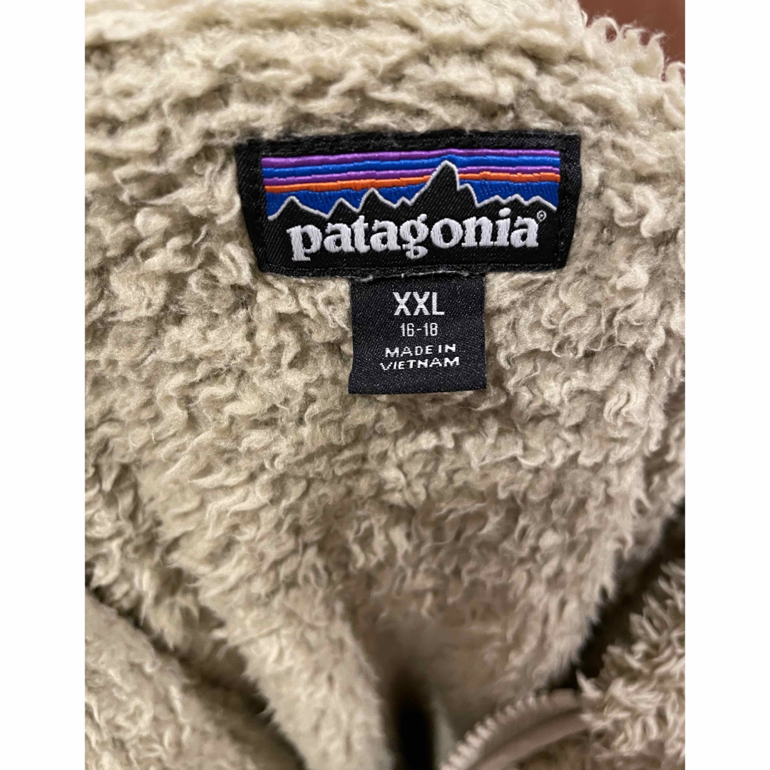 patagonia(パタゴニア)のYY様専用　パタゴニアキッズ　ロスガトスフーディ　XXLサイズ キッズ/ベビー/マタニティのキッズ服女の子用(90cm~)(ジャケット/上着)の商品写真