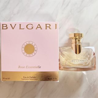 ブルガリ(BVLGARI)の50ml 香水　ローズエッセンシャル　ローズオーデパルファム(香水(女性用))