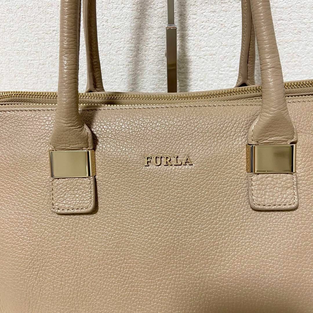 FURLA フルラ ジャダ L トートバッグ レザー A4可 シボ革 グレージュ