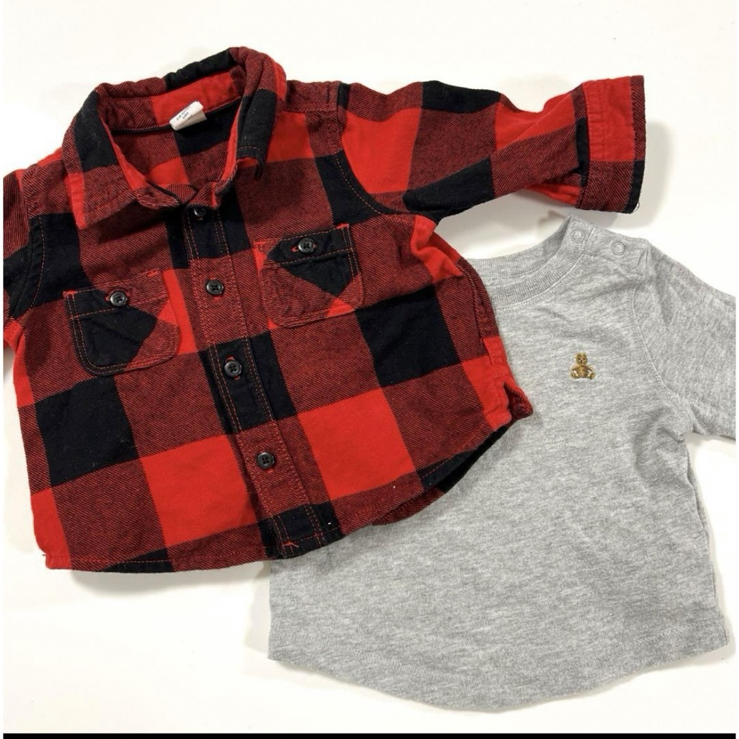 babyGAP(ベビーギャップ)のベビー　まとめ売り　GAP 60cm 長袖　ネルシャツ　Tシャツ　2枚セット キッズ/ベビー/マタニティのベビー服(~85cm)(Ｔシャツ)の商品写真