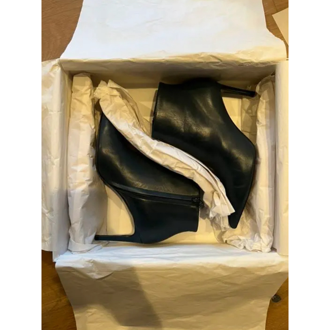 Balenciaga(バレンシアガ)の【美品】バレンシアガ レザーブーツ ティールグリーン 37.5 レディースの靴/シューズ(ブーツ)の商品写真