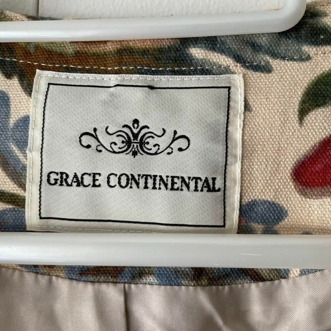 GRACE CONTINENTAL(グレースコンチネンタル)の18 GRACECONTINENTAL グレースコンチネンタル 花柄 ジャケット レディースのジャケット/アウター(テーラードジャケット)の商品写真