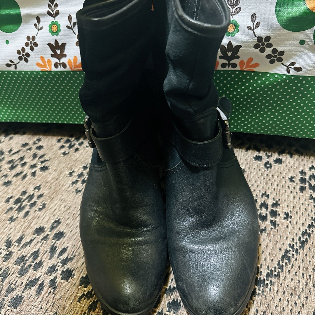 DIANA(ダイアナ)のダイアナ DIANA 本革 革 ブーツ レザー ショートブーツ 黒 ブラック レディースの靴/シューズ(ブーツ)の商品写真