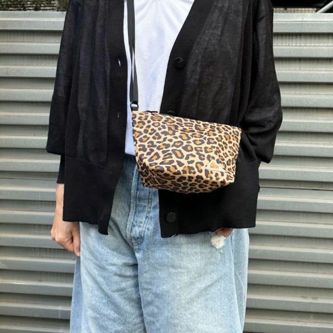 【色: Gold Leopard】[ケルティ] ショルダーバッグ MINI US メンズのバッグ(その他)の商品写真