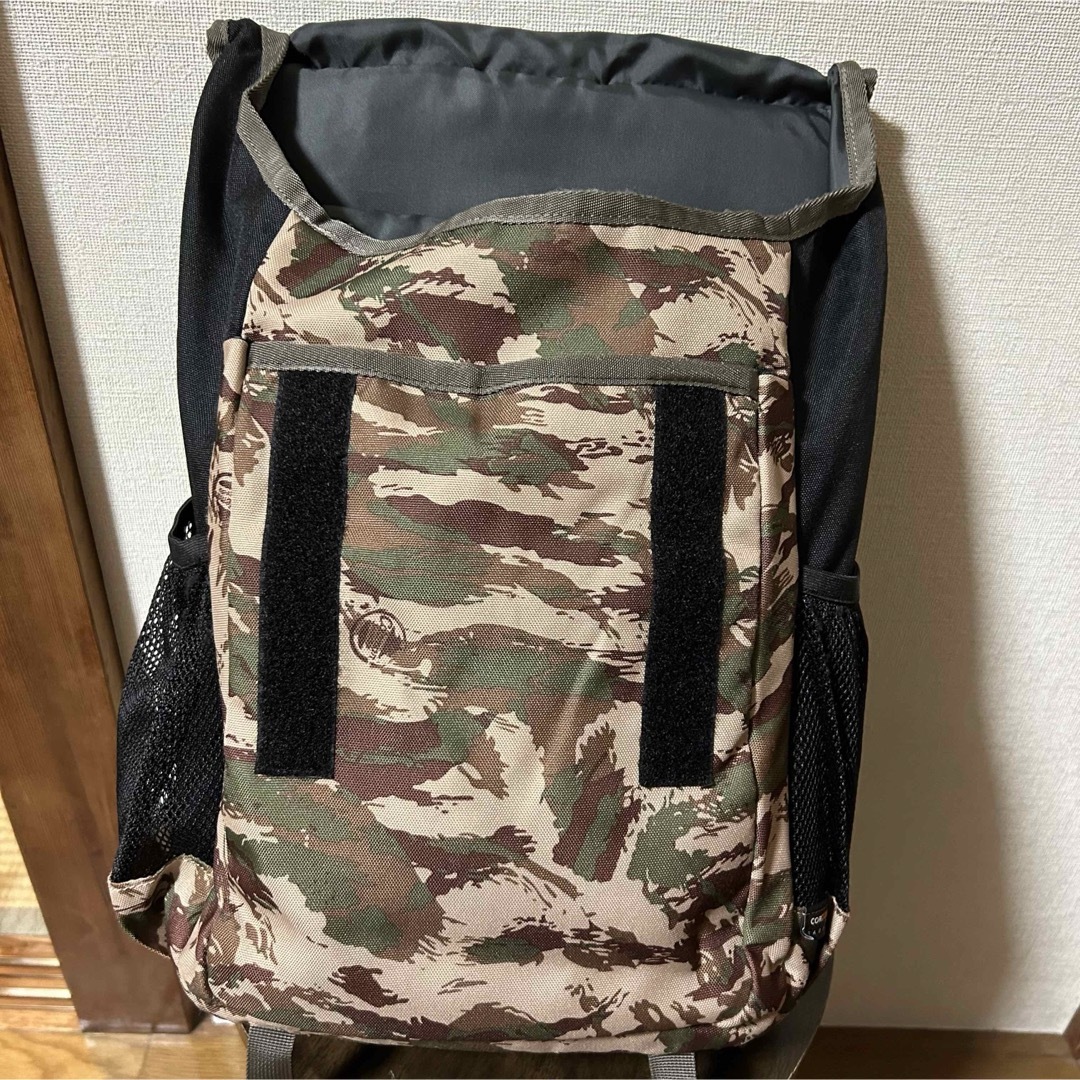 Coleman(コールマン)のColemanコールマン 中古古着リュック バックパック  CORDURA メンズのバッグ(バッグパック/リュック)の商品写真