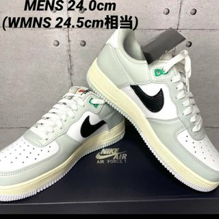 ナイキ(NIKE)の新品　24 NIKE AIR FORCE 1 07 LV8 エアフォース1(スニーカー)