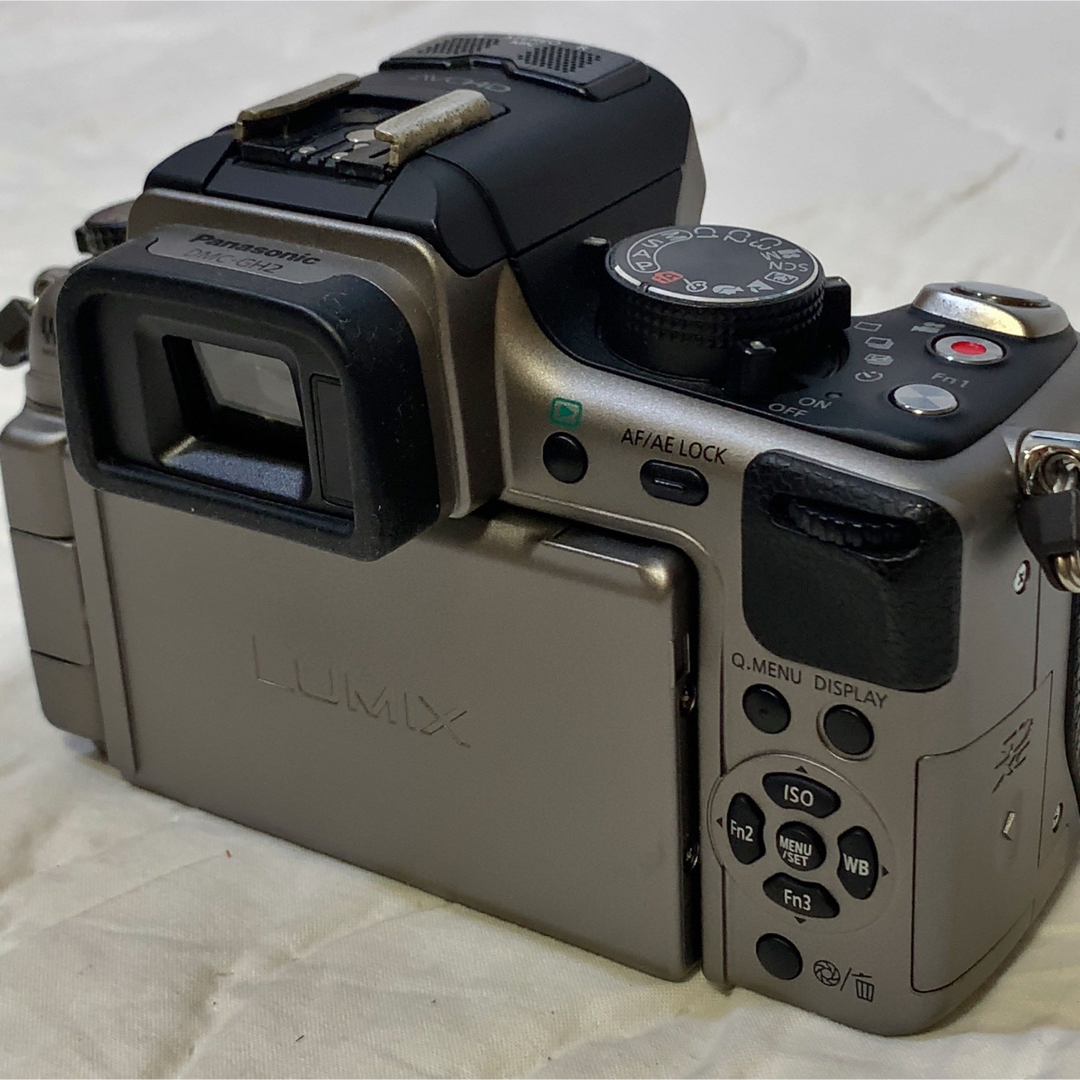 Panasonic デジタル一眼カメラ LUMIX DMC-GH2 スマホ/家電/カメラのカメラ(ミラーレス一眼)の商品写真