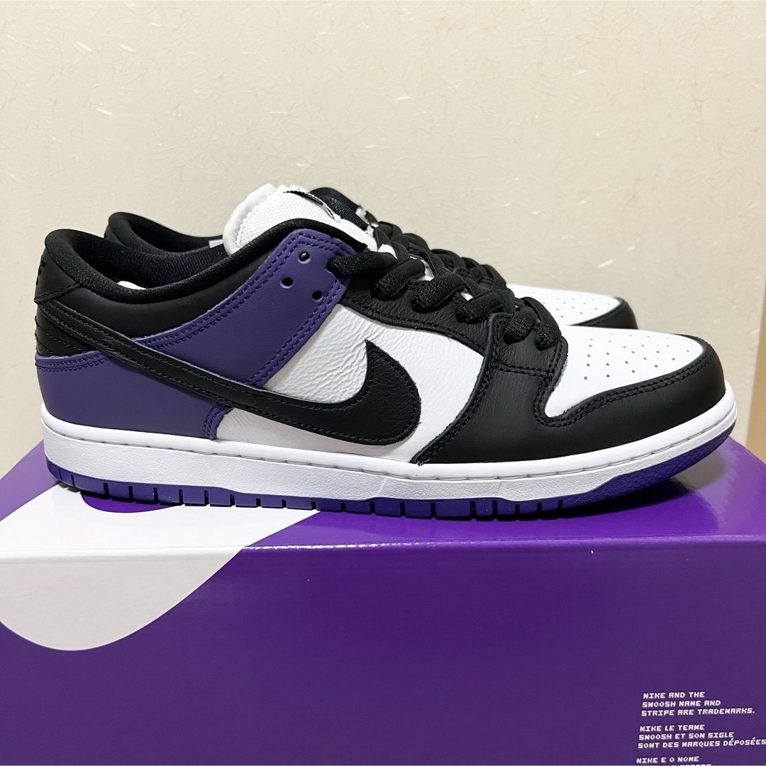 NIKE(ナイキ)のNike SB Dunk Low Court Purple パープル 28cm メンズの靴/シューズ(スニーカー)の商品写真