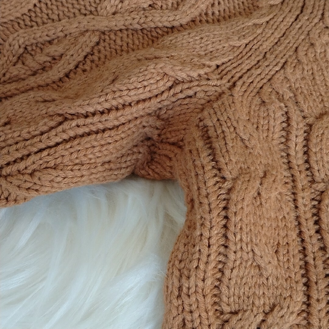 ブランド メンズ セーター AZUL ブラウン 冬服 丸首 茶色 アズール メンズのトップス(ニット/セーター)の商品写真