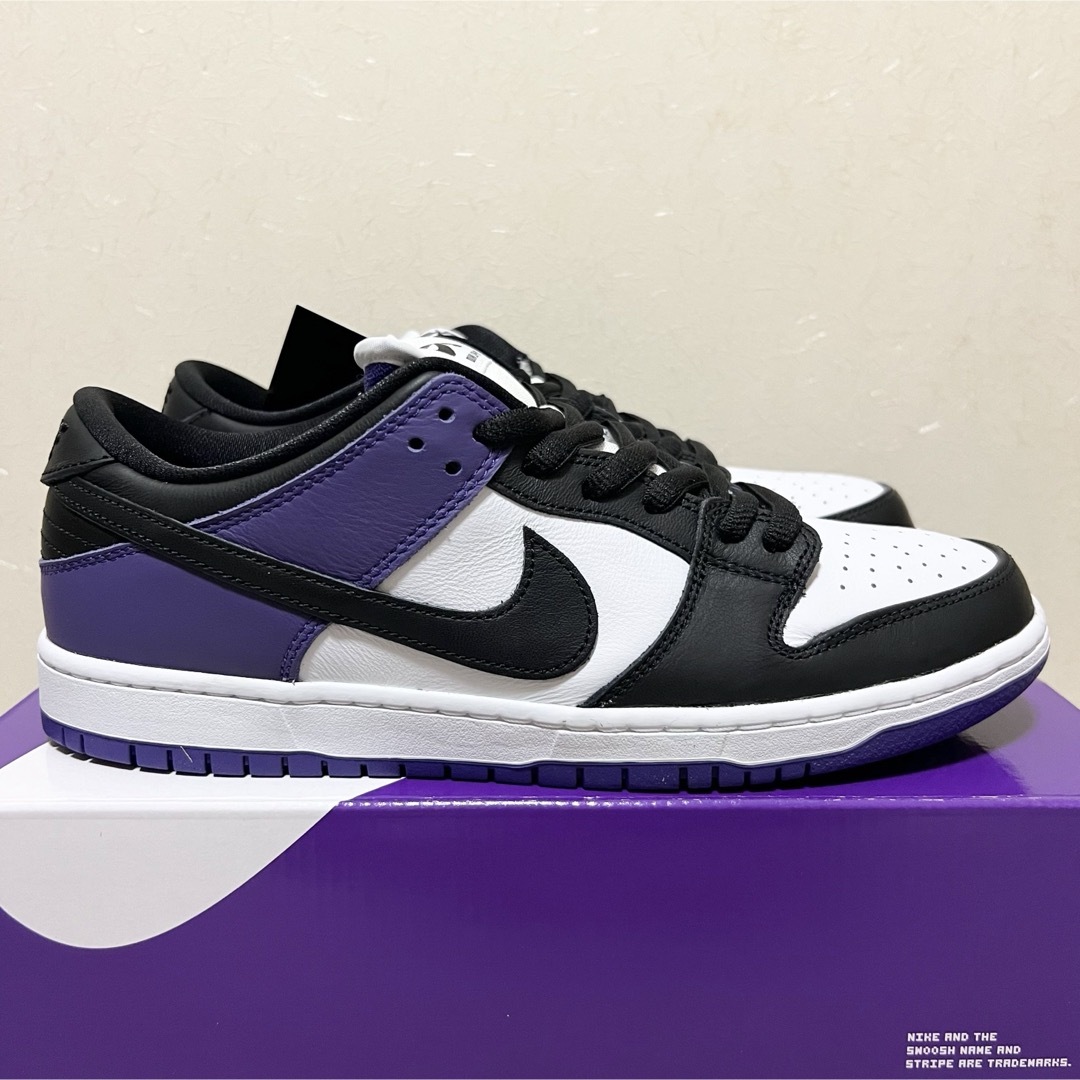 NIKE(ナイキ)のNike SB Dunk Low Court Purple パープル 28.5 メンズの靴/シューズ(スニーカー)の商品写真