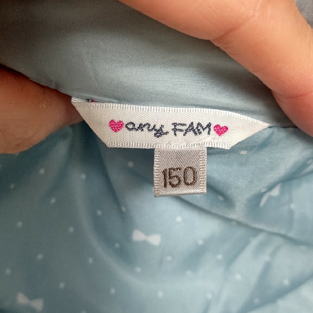 anyFAM(エニィファム)のオンワード子供服☆anyfam☆150サイズ キッズ/ベビー/マタニティのキッズ服女の子用(90cm~)(ジャケット/上着)の商品写真